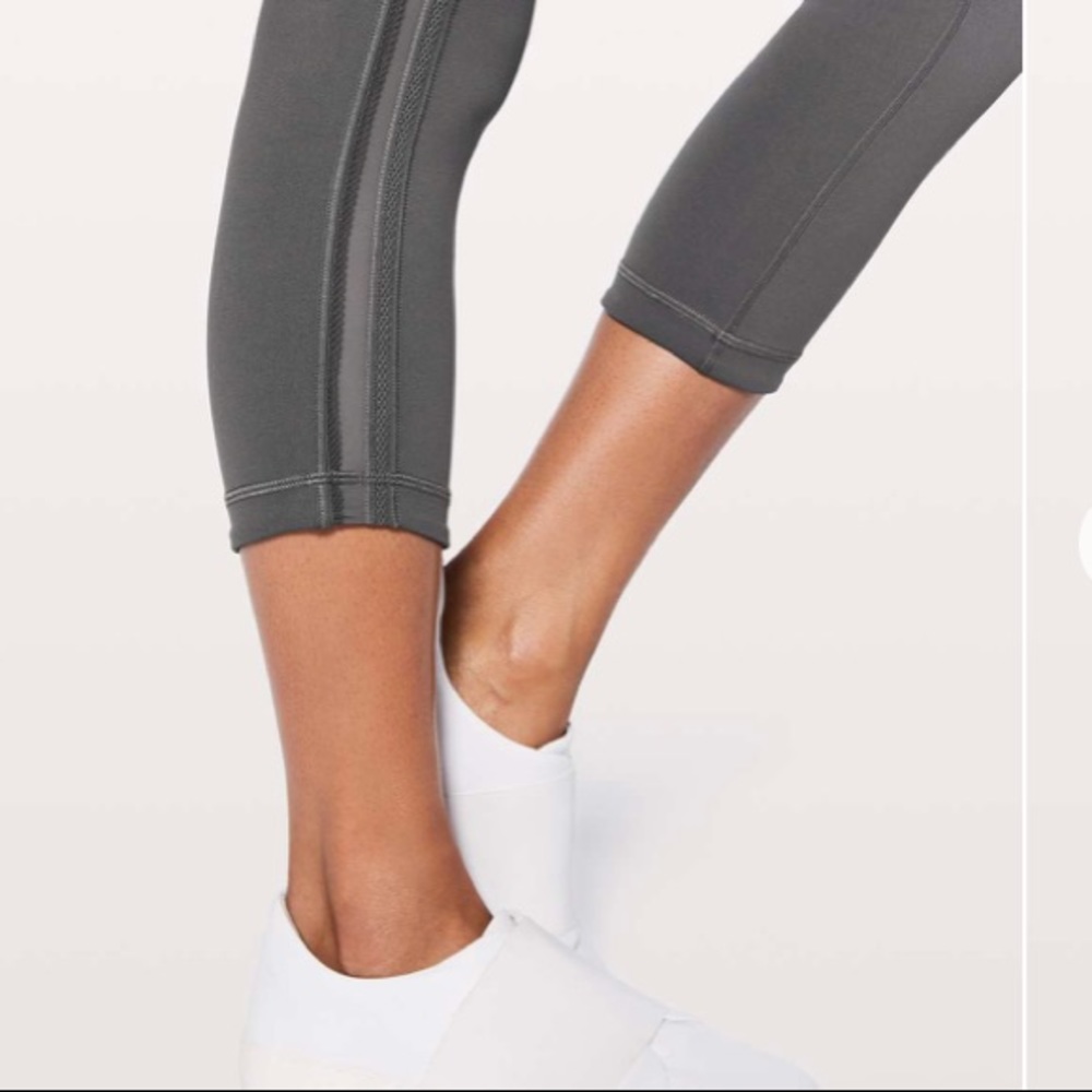 NWT • Lululemon • Wunder Under Crop Awaken Gray - Picture 3 of 6
